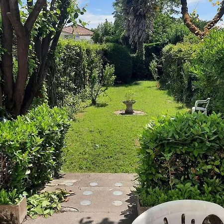 Ferienhaus Maison Familiale Renovee Pour 13 Pers. A Royan, Proche - Fr-1-494-204 *