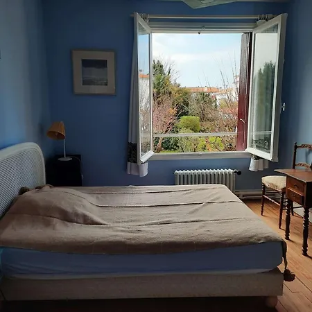 Maison Familiale Renovee Pour 13 Pers. A Royan, Proche - Fr-1-494-204 Holiday home *