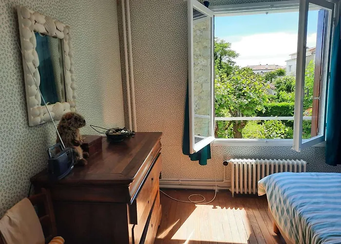 Holiday home Maison Familiale Renovee Pour 13 Pers. A Royan, Proche - Fr-1-494-204 Royan