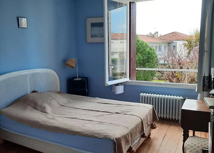 Maison Familiale Renovee Pour 13 Pers. A Royan, Proche - Fr-1-494-204 * Royan